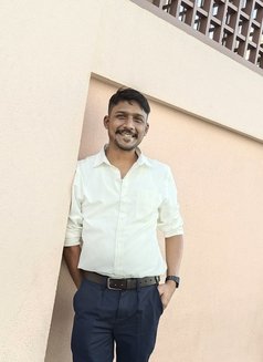 Your Thunder - Male escort in Dubai Photo 5 of 5