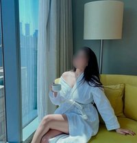 Your Ultimate GFE Companion - puta in Hyderabad Photo 12 of 16