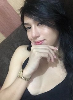 YOUR ULTIMATE GIRLFRIEND EXPERIENCE - Transsexual escort in Manila Photo 28 of 29