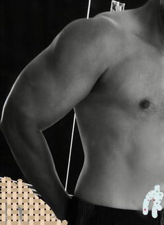 Your Wife Lover Threesome - Male companion in Muscat Photo 2 of 2