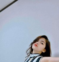 Your Wildest Queen Ana - puta in Macao