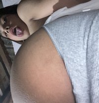 Yourfavorite Hoely - escort in Manila