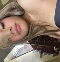Yourfavorite Hoely - puta in Manila