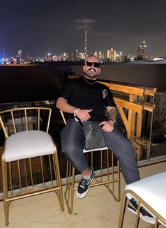 Yourgo - Acompañantes masculino in Dubai Photo 3 of 4