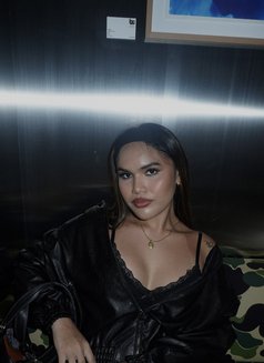 Yourislandgirl - Transsexual escort in Bangkok Photo 3 of 4