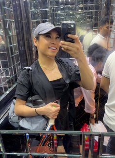 yourladyboybigD@69 - Transsexual escort in Davao Photo 10 of 10