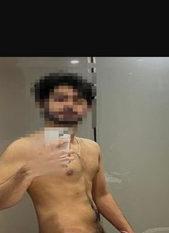 Yourman - Male escort in Islamabad Photo 1 of 6