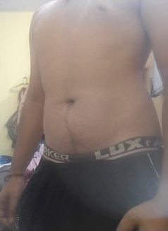 Yours Man - Male escort in Mumbai Photo 1 of 3