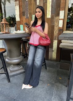 Yoursexybabygirl - Transsexual escort in Makati City Photo 5 of 6