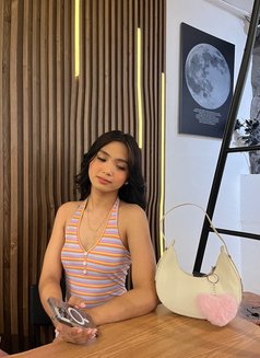 Yoursexybabygirl - Transsexual escort in Makati City Photo 6 of 6