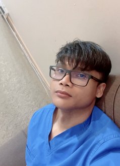 YourToby - Male escort in Riyadh Photo 1 of 2