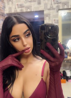 Yousdy - escort in Dubai Photo 4 of 7