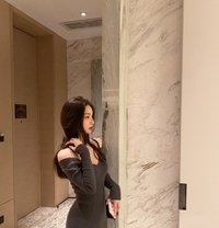 Yoyo - escort in Shanghai