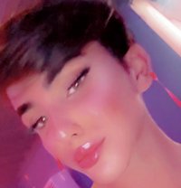 Yoyo - Male escort in Riyadh