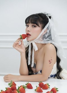 Yoyo (Tattooed Girl) - escort in Manila Photo 24 of 30