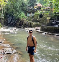 Yoyoways - Male escort in Bali