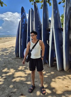 Yoyoways - Male escort in Bali Photo 12 of 13