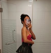 Yozita Sts - Transsexual adult performer in Pattaya