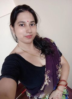 Ysavi Available 24/7 - escort in Pondicherry Photo 2 of 6