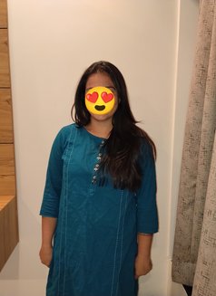 Ysavi Available 24/7 - puta in Kolkata Photo 2 of 2