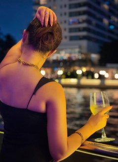 Ysavi Available 24/7 - puta in Phuket Photo 5 of 6