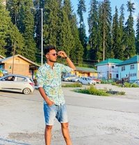 Ysh - Male escort in New Delhi