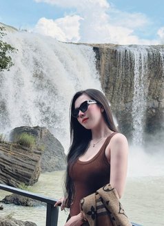 Yu Anna Lovely New Bangkok - puta in Bangkok Photo 10 of 12