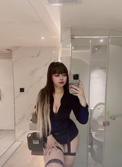 Yuan Xiena - escort in Taipei Photo 8 of 15