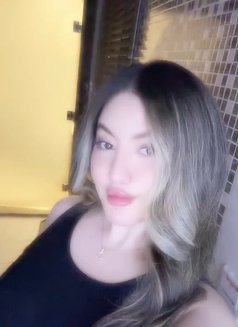 Yue - escort in Al Manama Photo 4 of 6
