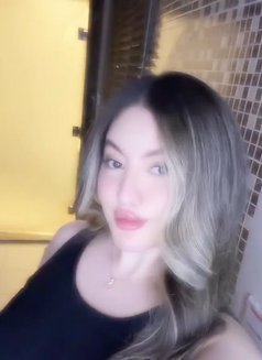 Yue - escort in Al Manama Photo 2 of 6