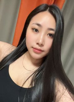 Yuki - escort in Beijing Photo 4 of 4