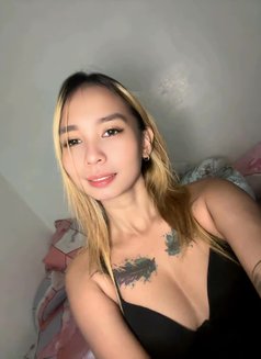 Yuki - puta in Makati City Photo 3 of 10