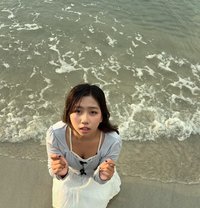 Yuki - puta in Jakarta