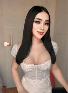 Yuki Ladyboy Sohar - Transsexual escort in Al Sohar Photo 1 of 5