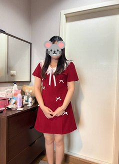 Yuki New 21 Old - puta in Bangkok Photo 2 of 5