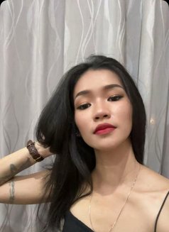Yuki Skinny good sucking and deep - puta in Bali Photo 9 of 9