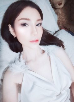 Yuki - puta in Bangkok Photo 1 of 6