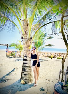 Yuki Yushida - puta in Manila Photo 7 of 7