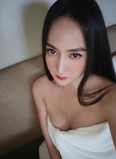 Lets rock your world and fantasy - Transsexual escort in Singapore Photo 2 of 12