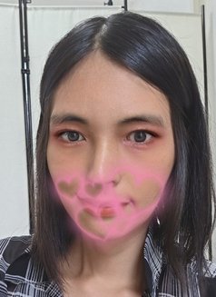 Yukimi - Transsexual escort in Tokyo Photo 4 of 5