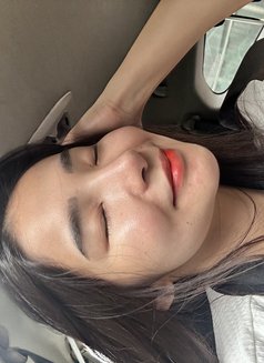 Yukina - escort in Makati City Photo 15 of 19