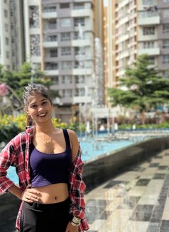 Yukti - escort in Bangalore Photo 1 of 2