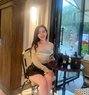 Yulia - escort in Singapore Photo 6 of 9