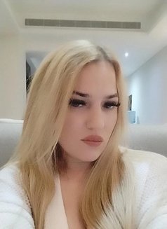 Yulia - escort in Al Manama Photo 1 of 2