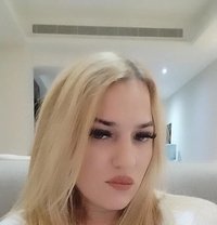 Yulia - escort in Al Manama