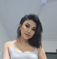 Feruze - escort in Muscat Photo 1 of 14