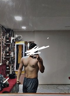 Yum Daddy - Male escort in Kolkata Photo 2 of 2