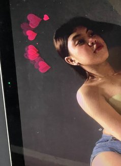 Yumi Cam Sex - Transsexual escort in Manila Photo 1 of 5