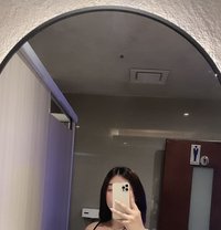 Yumi Cam Sex - Transsexual escort in Manila