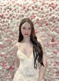 Yumi Chen - escort in Taipei Photo 10 of 10